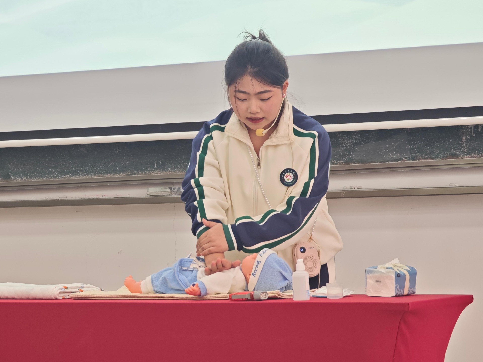 1757319641139501.jpg 婴幼儿养育照护组.jpg